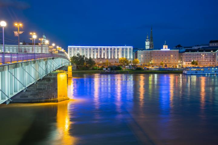 Bild zu Entdecke Linz: Gründe für ein Medizinstudium in der Donaustadt